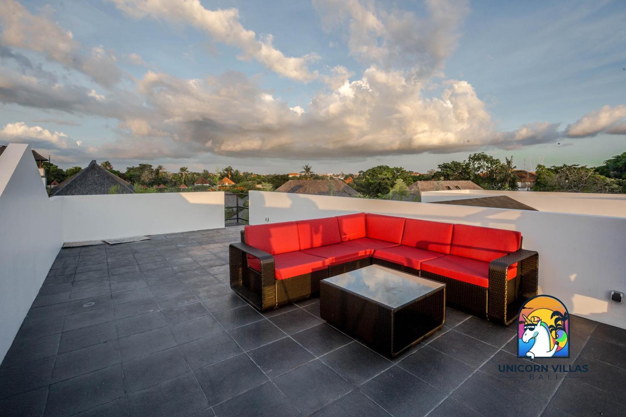 Villa Rufina - By Unicorn Villas Bali Чангу Экстерьер фото
